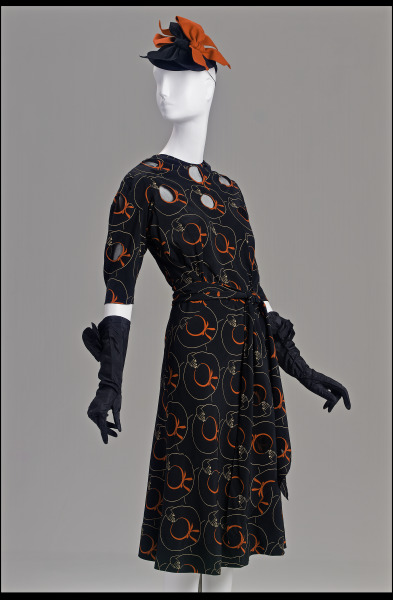 Black silk taffeta dress printed with the pattern of hats