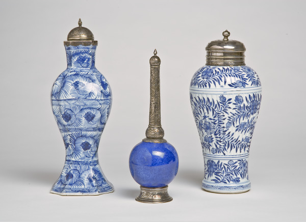 Blue vase (Florero azul)